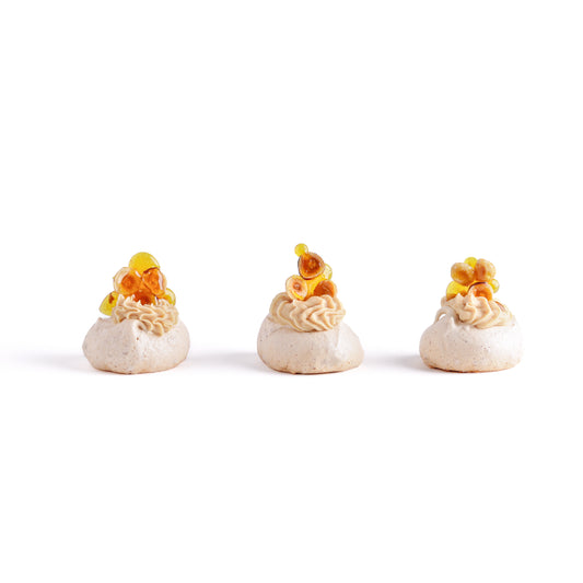 Hazelnut meringue