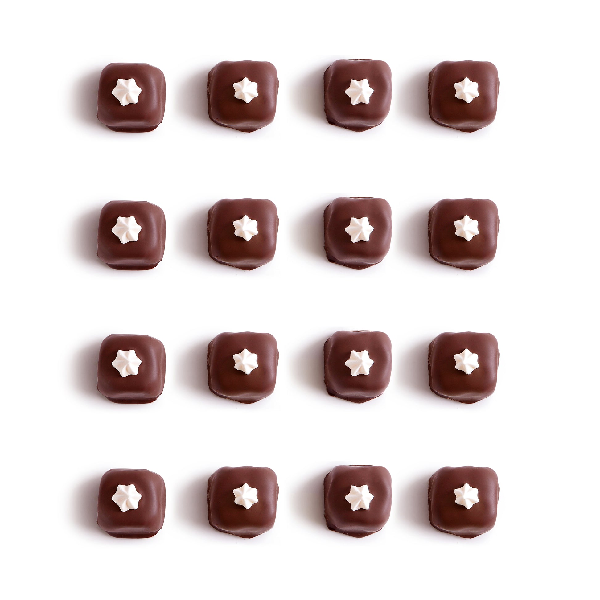 Meringue Square bonbon