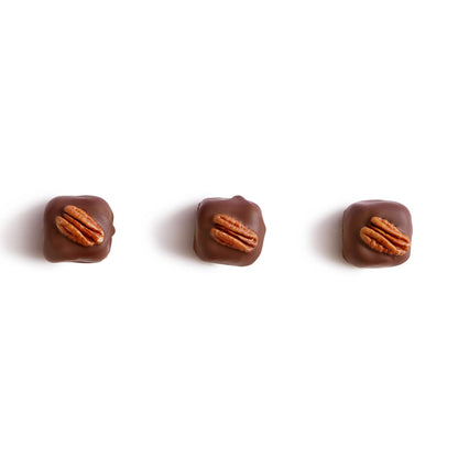 Pecan bonbon Square-1